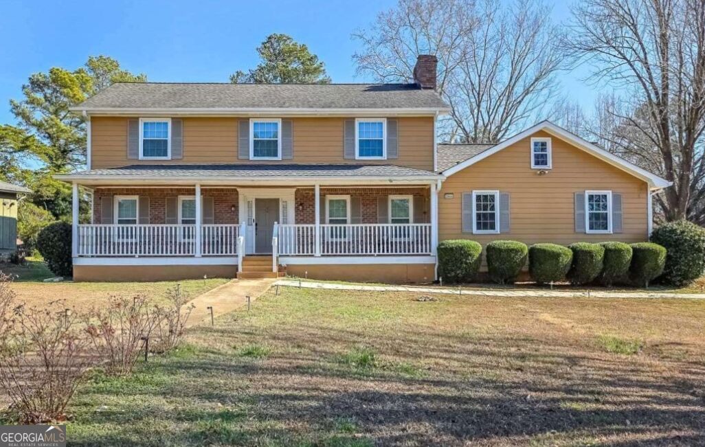 Thornhill Dr, Lilburn, GA 30047