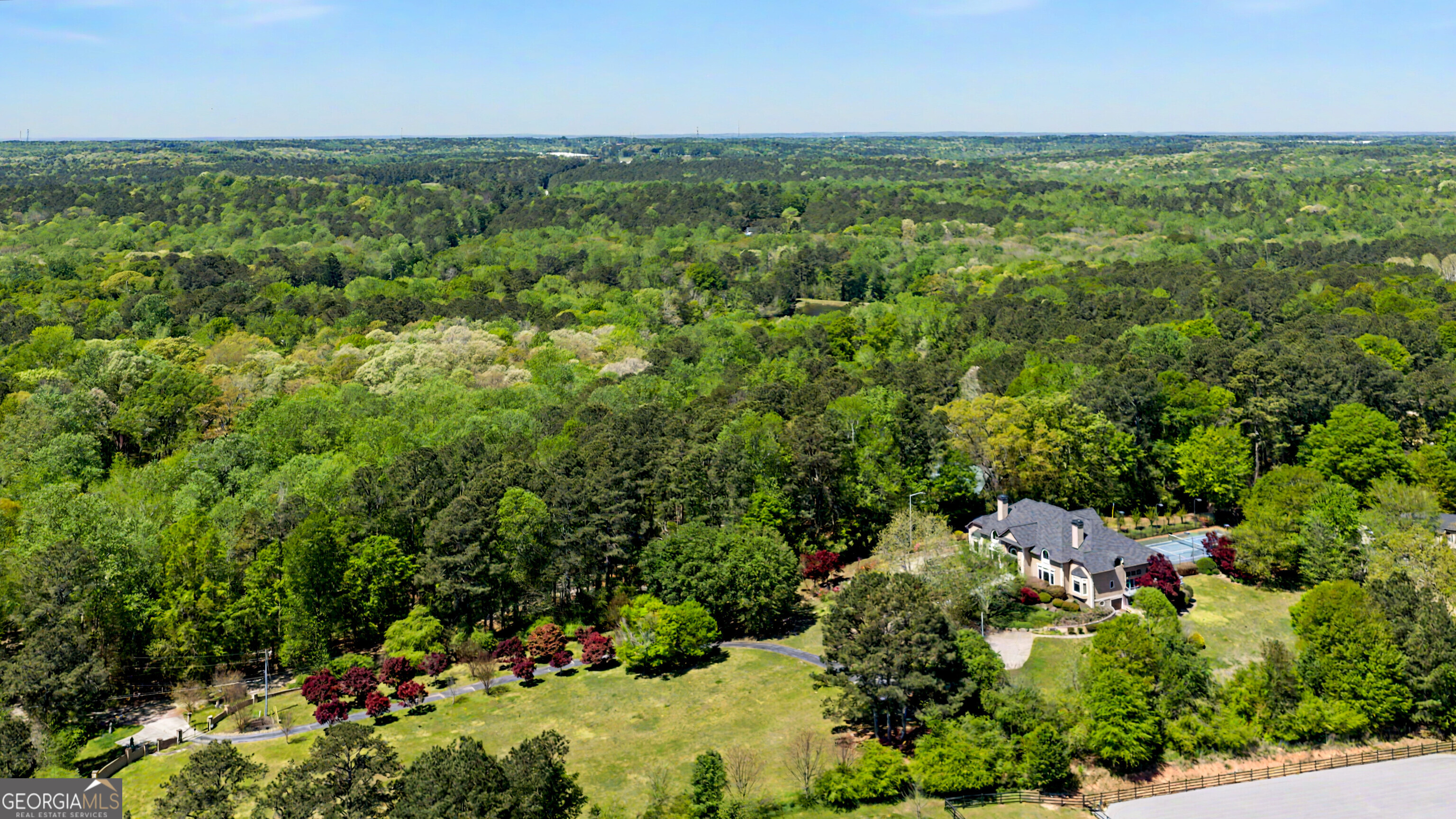 Lincoln Rd, Tyrone, GA 30290