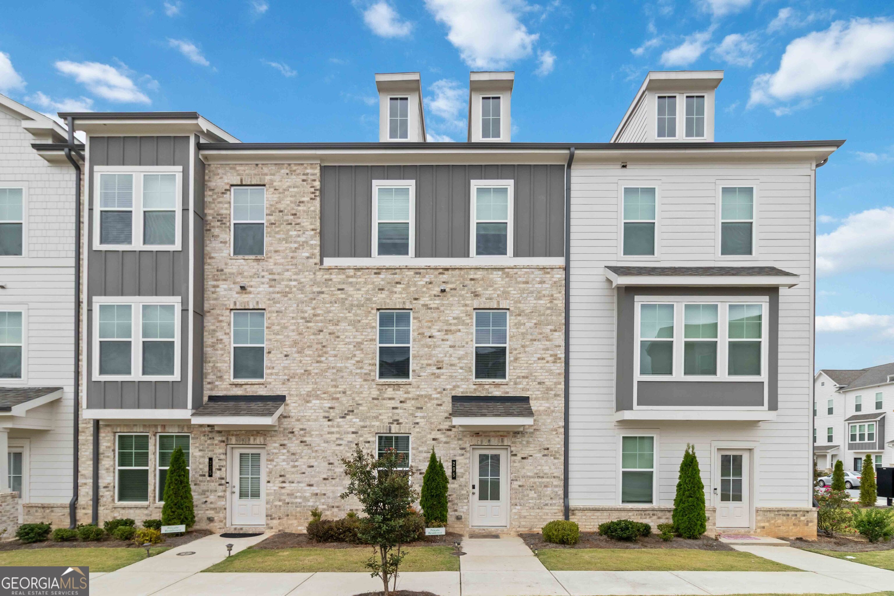 Cobalt Dr, Fayetteville, GA 30214