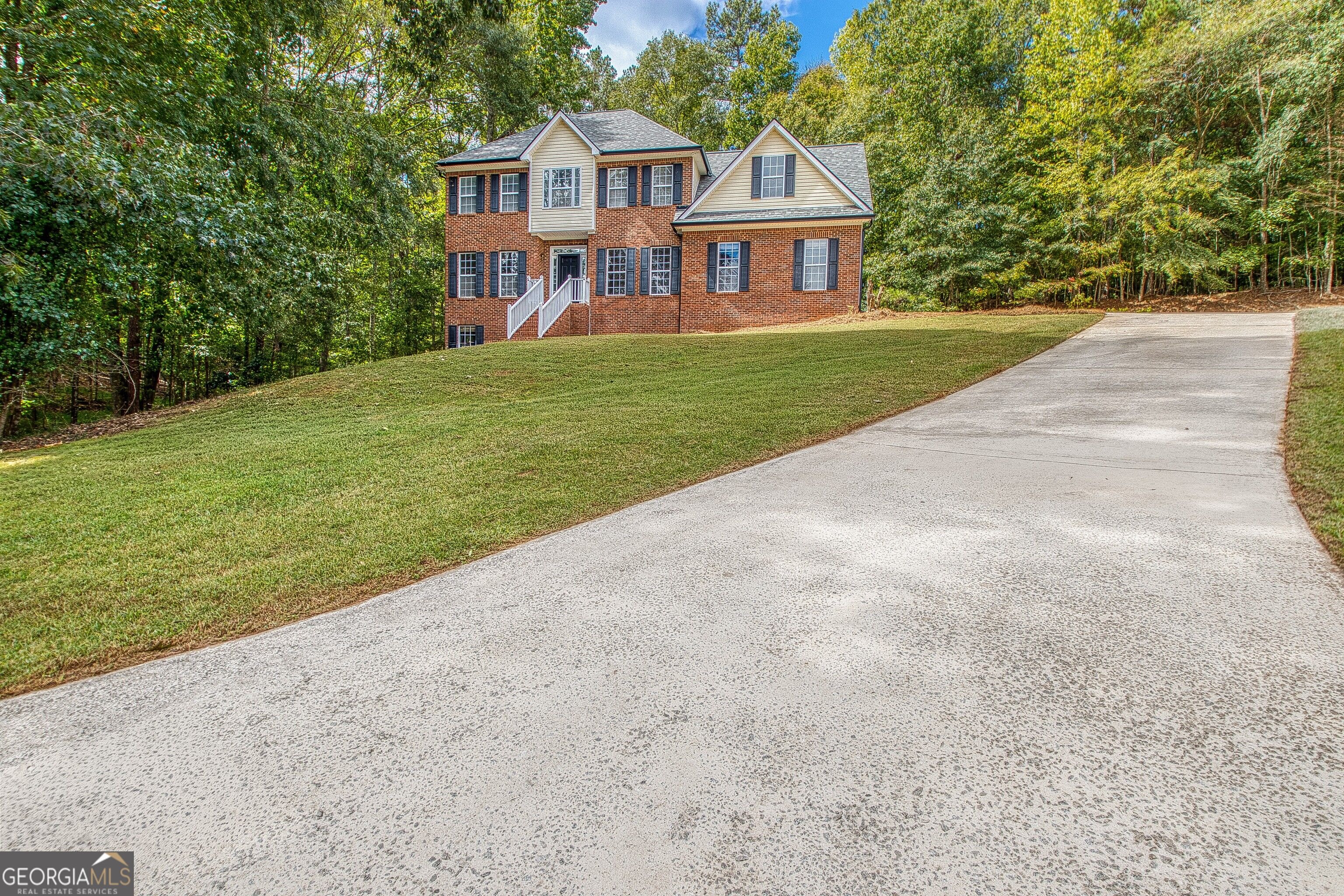 Jordan Pl, Fayetteville, GA 30215