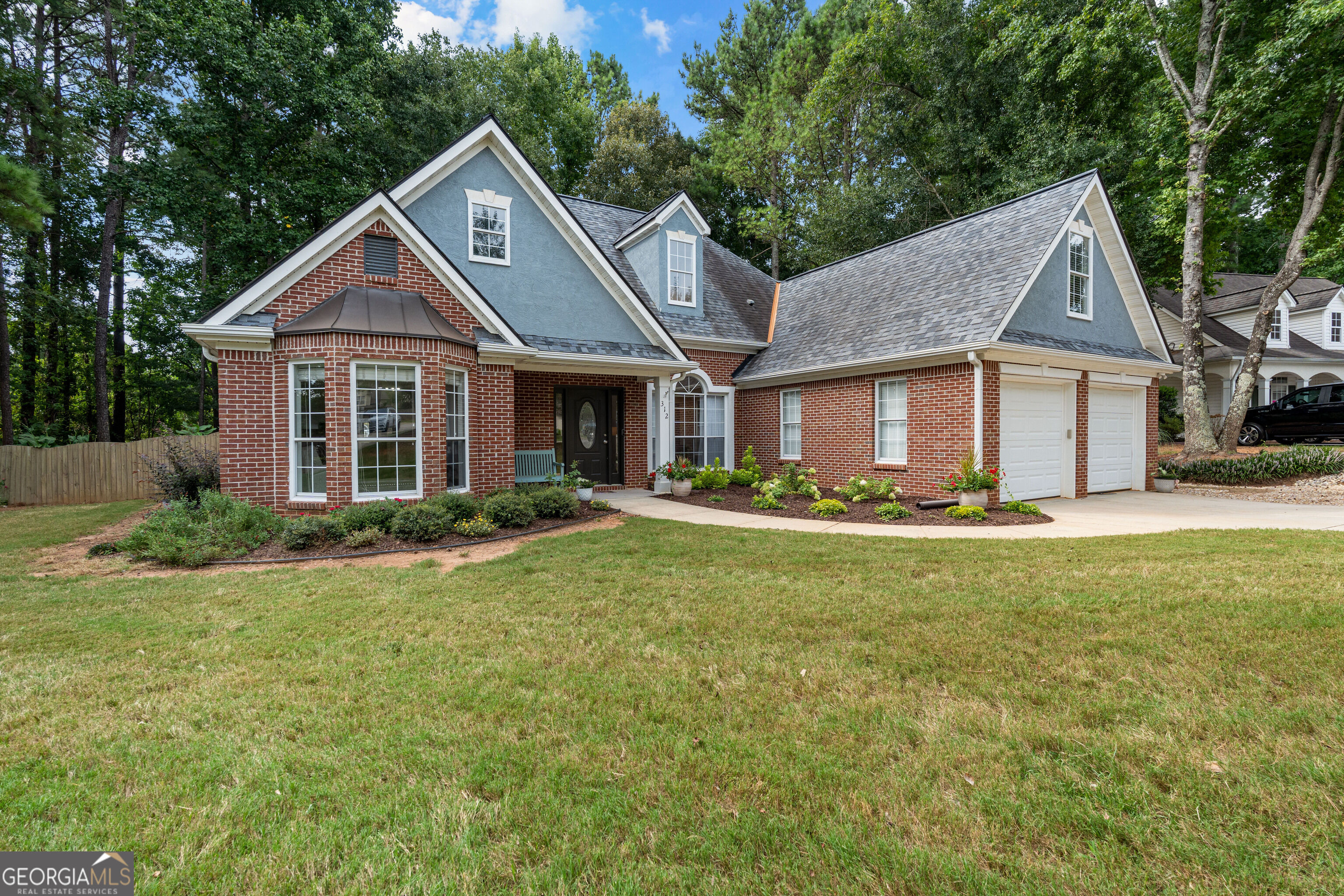 Freeman Forest Dr, Newnan, GA 30265