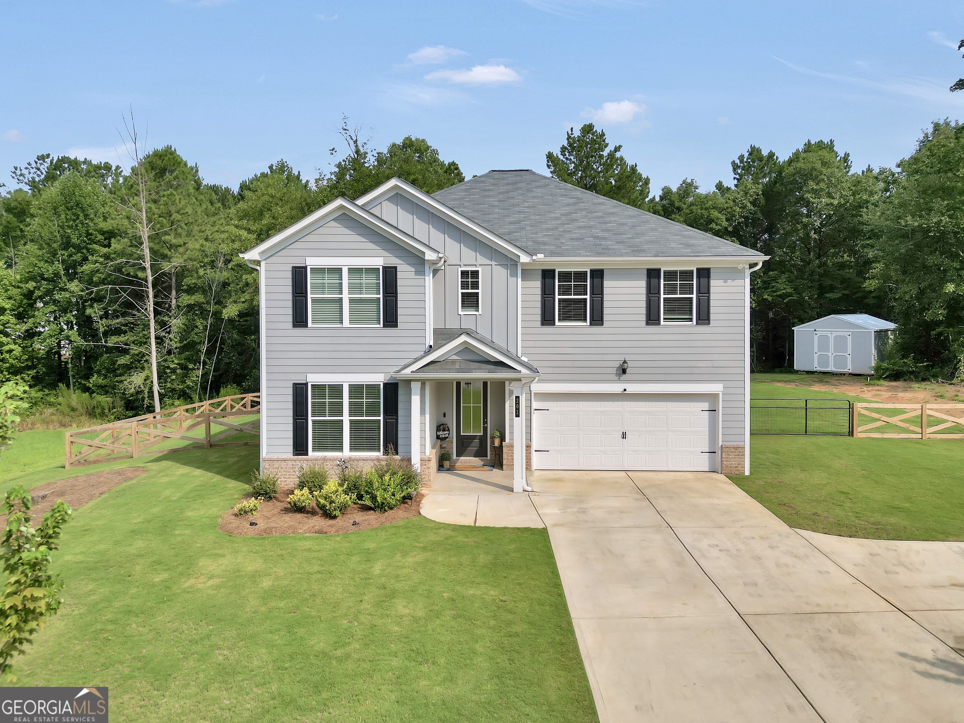 Cooper Dr, Mansfield, GA 30055