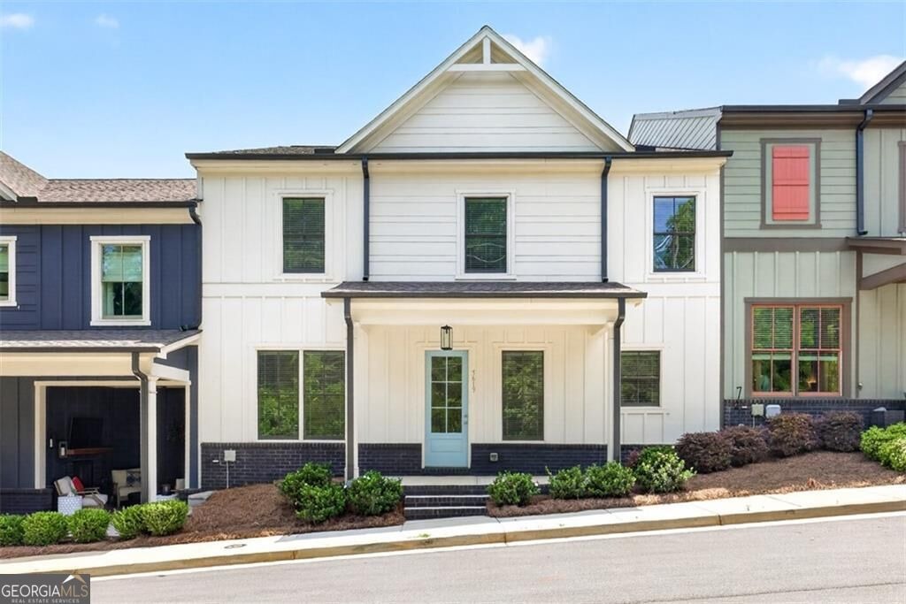 Pine St, Flowery Branch, GA 30542 #1