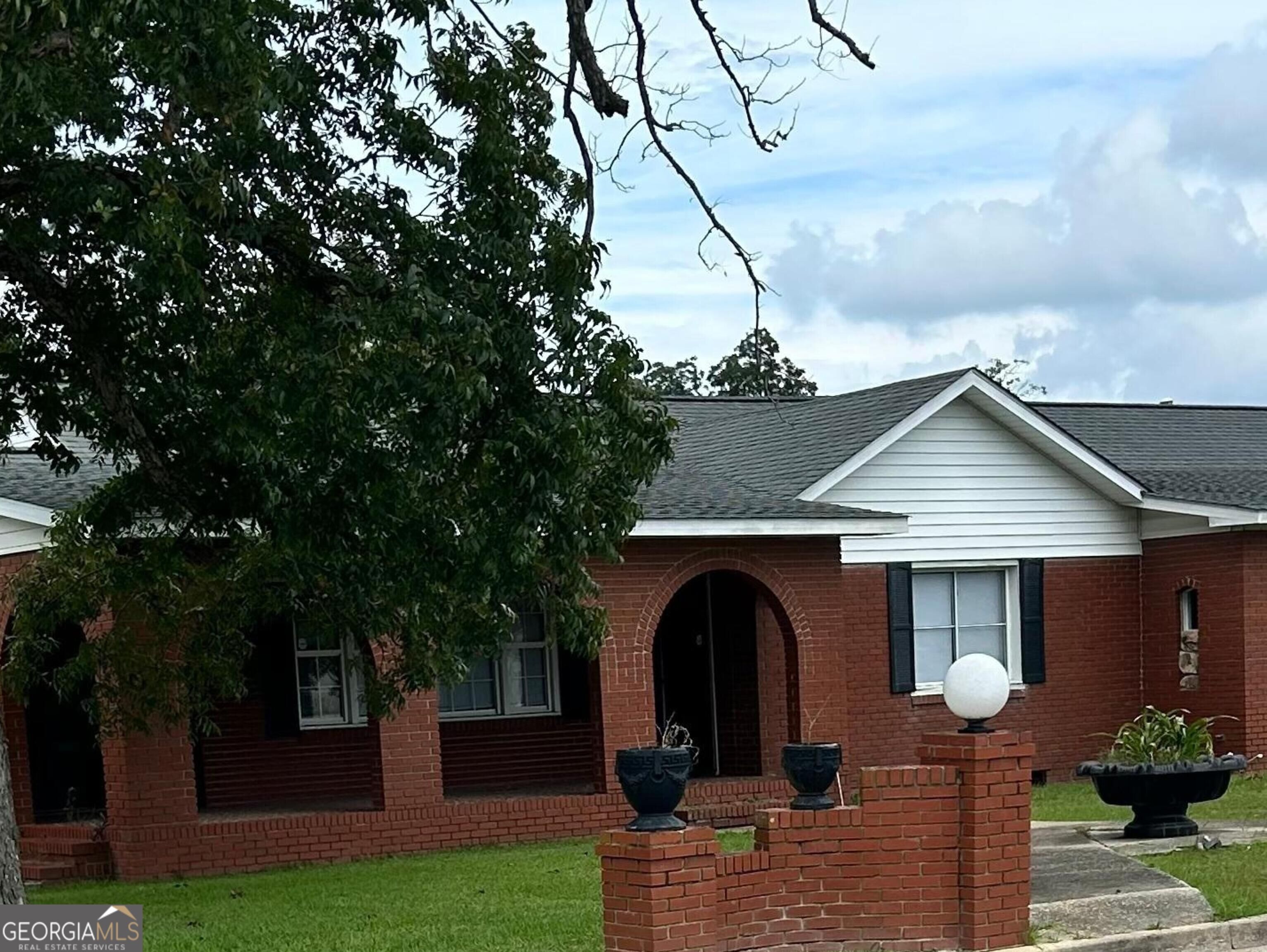 15th St, Alma, GA 31510