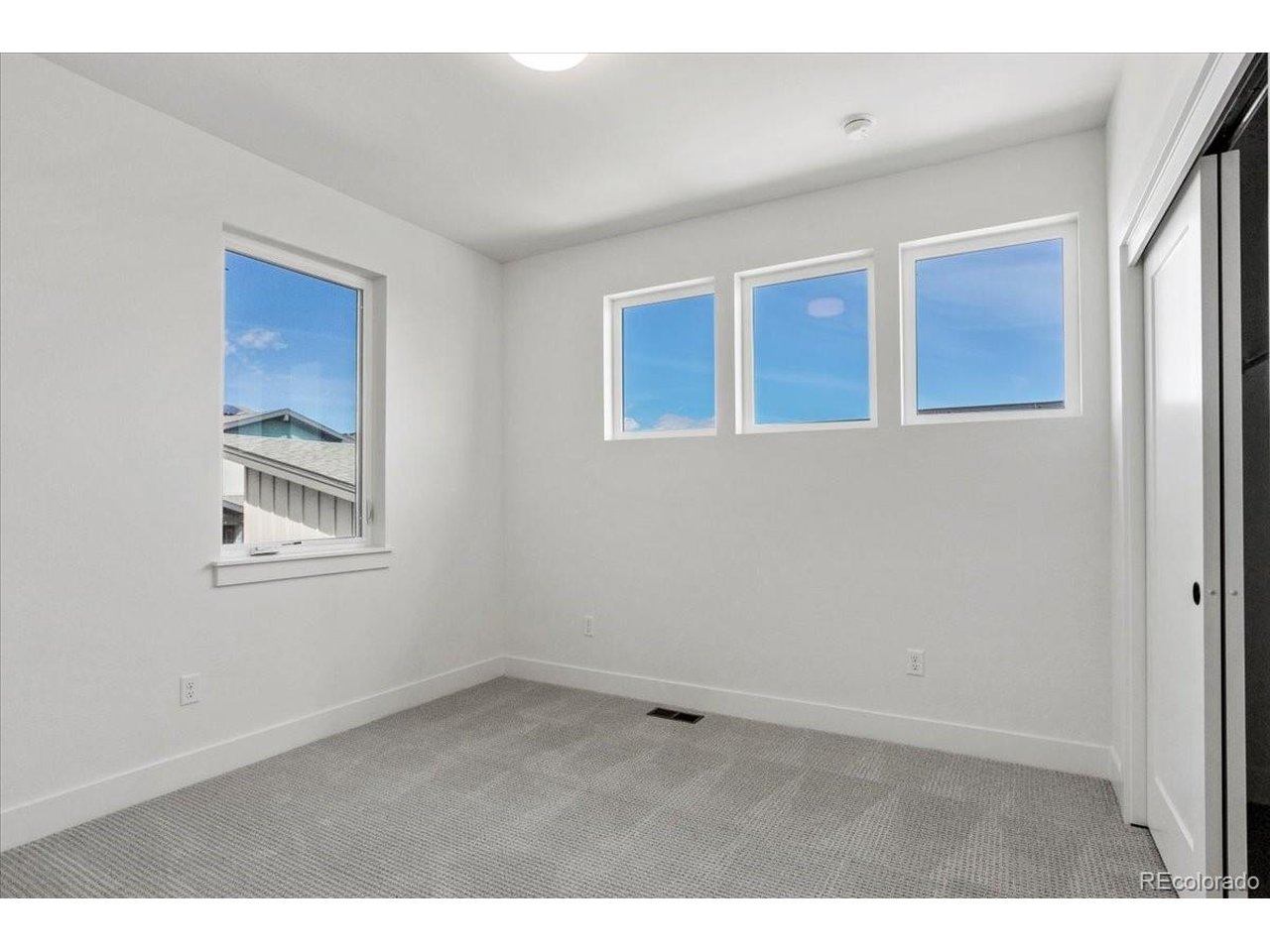 Grandville Ave, Longmont, CO 80503