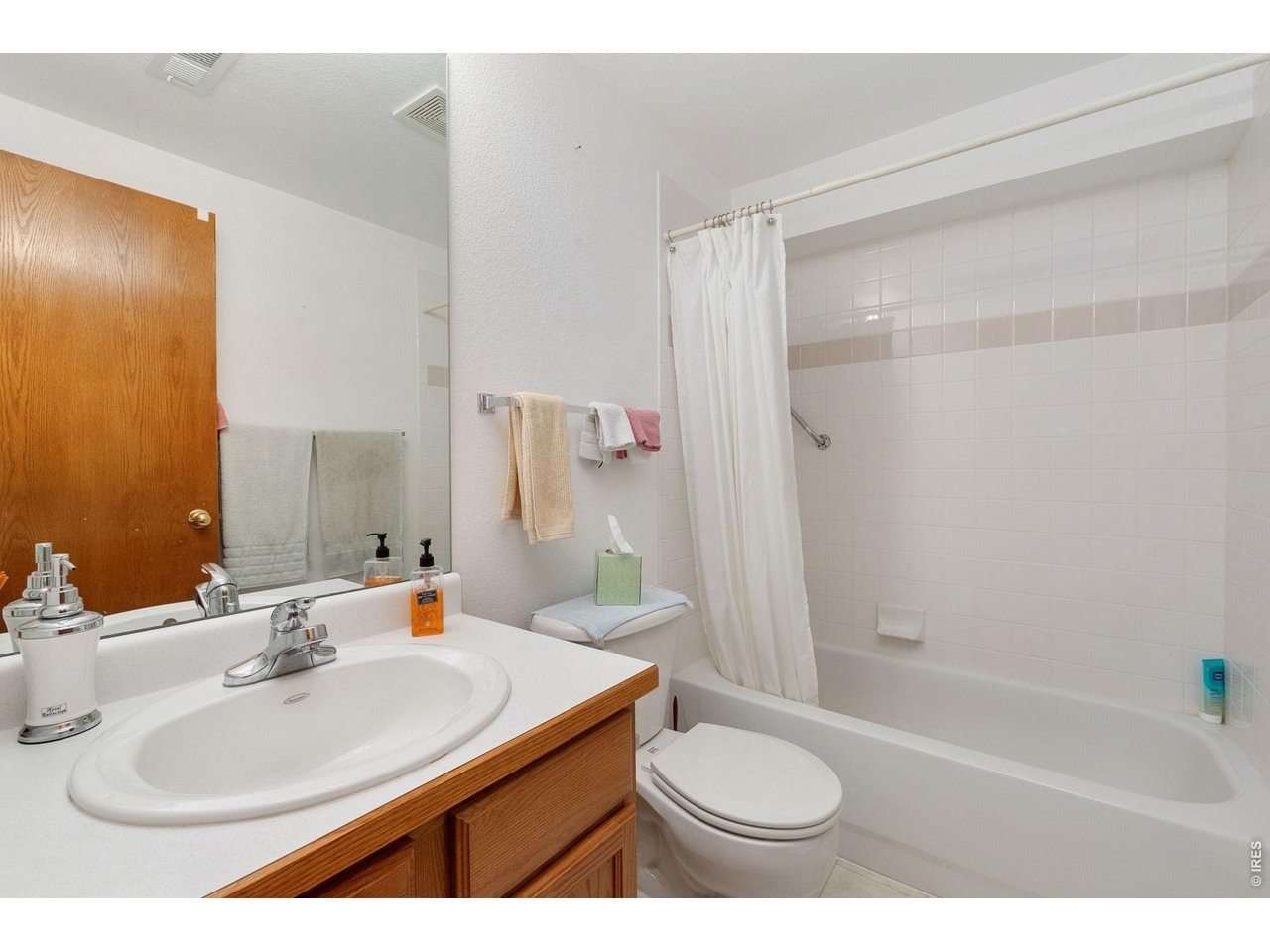 Belleview Dr, Fort Collins, CO 80526