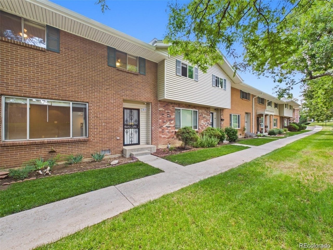 Yosemite St, Denver, CO 80237