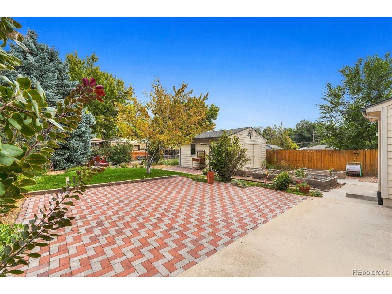Washington St, Englewood, CO 80113