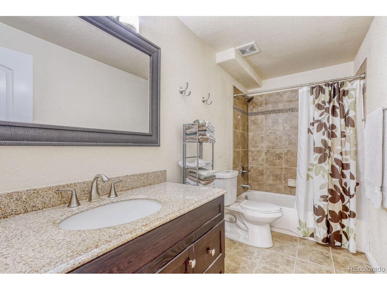 Champion Cir, Longmont, CO 80503