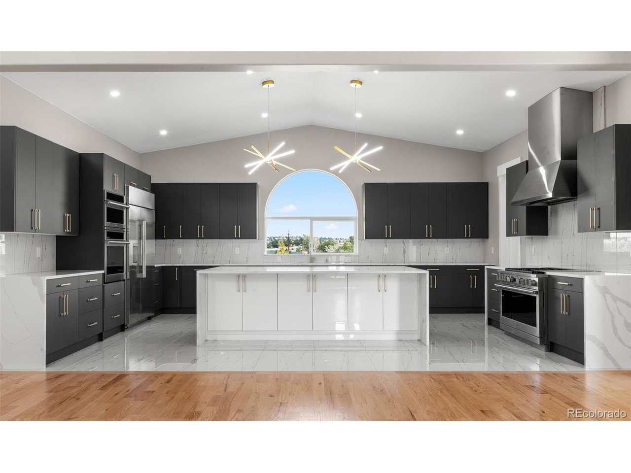 Flanders Ct, Aurora, CO 80016 #1