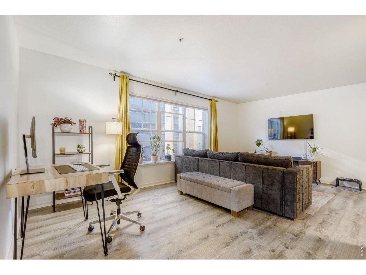 Saint Paul St, Denver, CO 80206