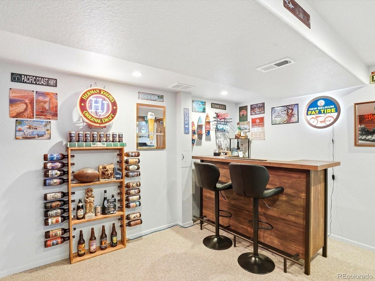 Warren Dr, Lakewood, CO 80227