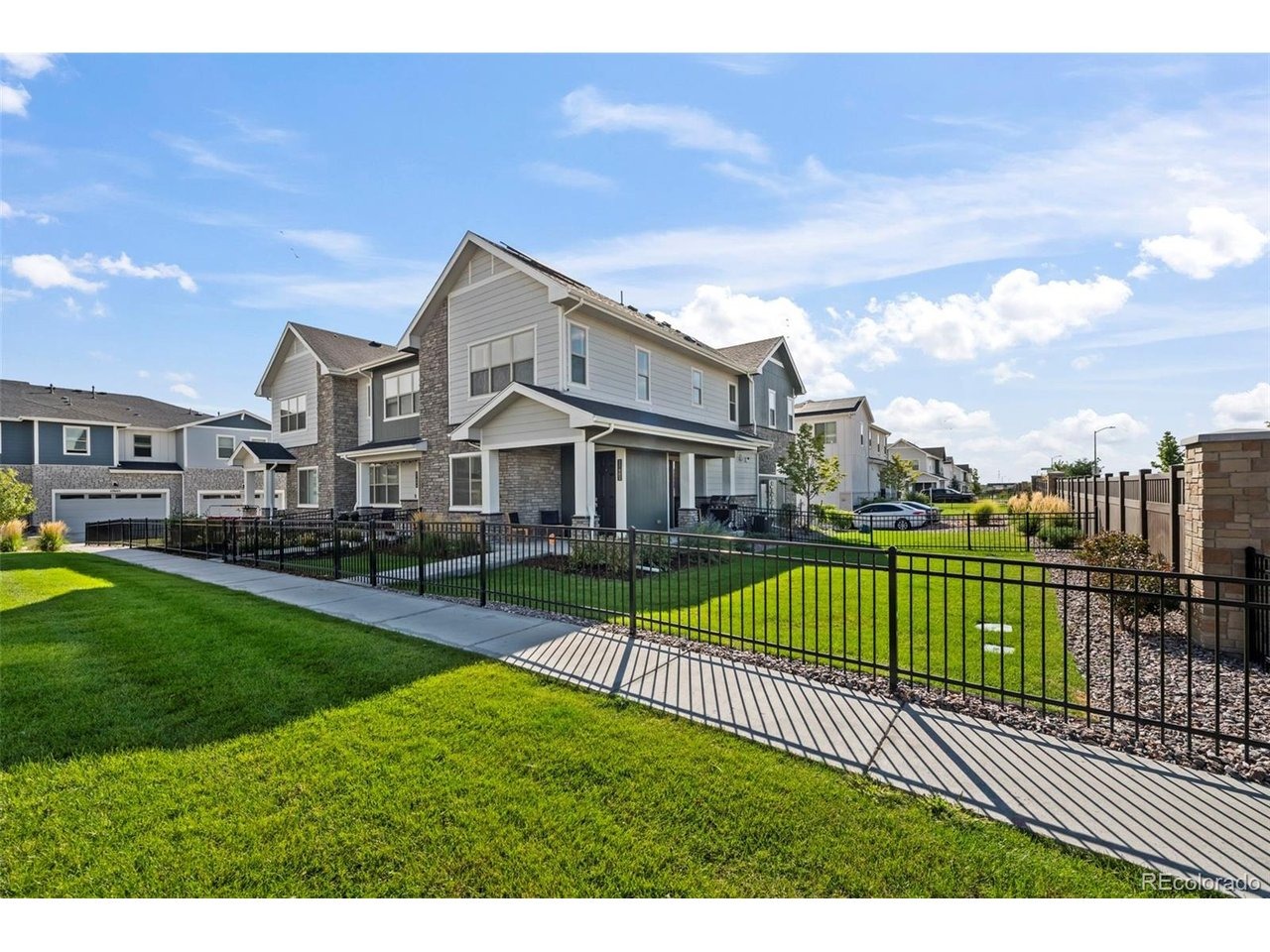 1st Ave, Aurora, CO 80018