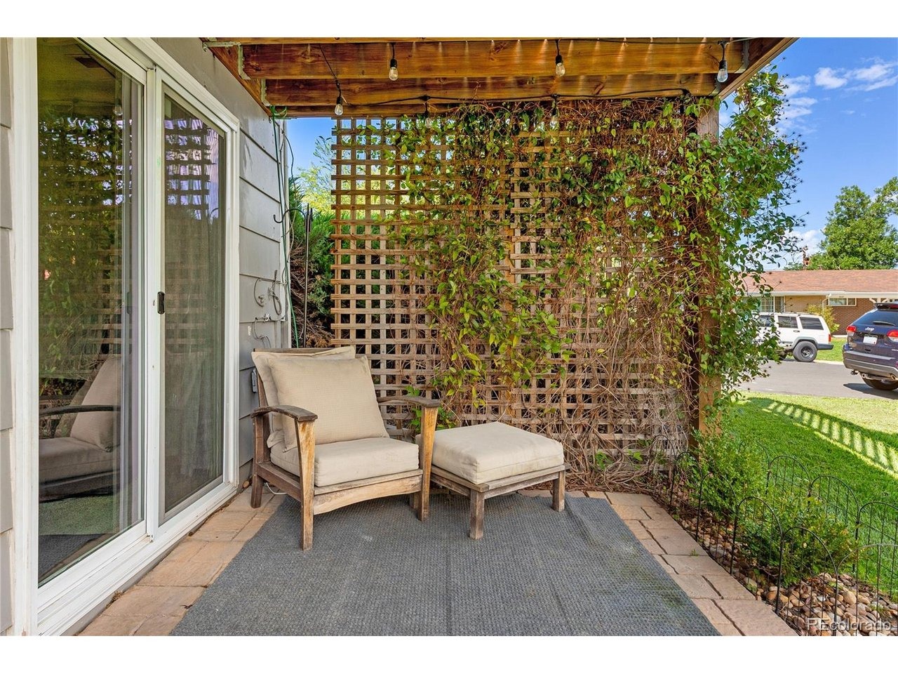 Berry Cir, Littleton, CO 80120