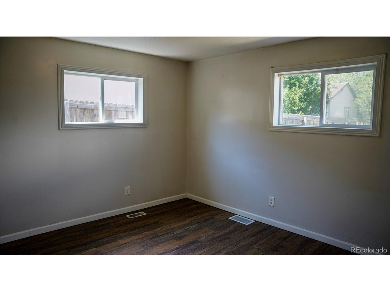 Meade St, Denver, CO 80204