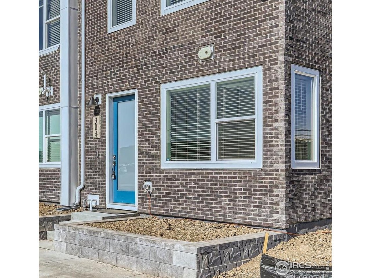 Geneva St, Aurora, CO 80010