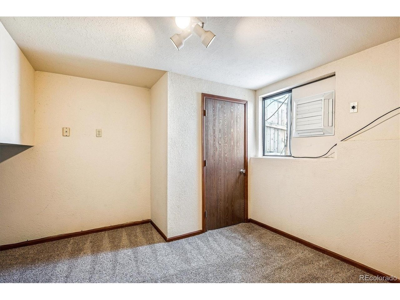 Ogden Cir, Littleton, CO 80122 #1