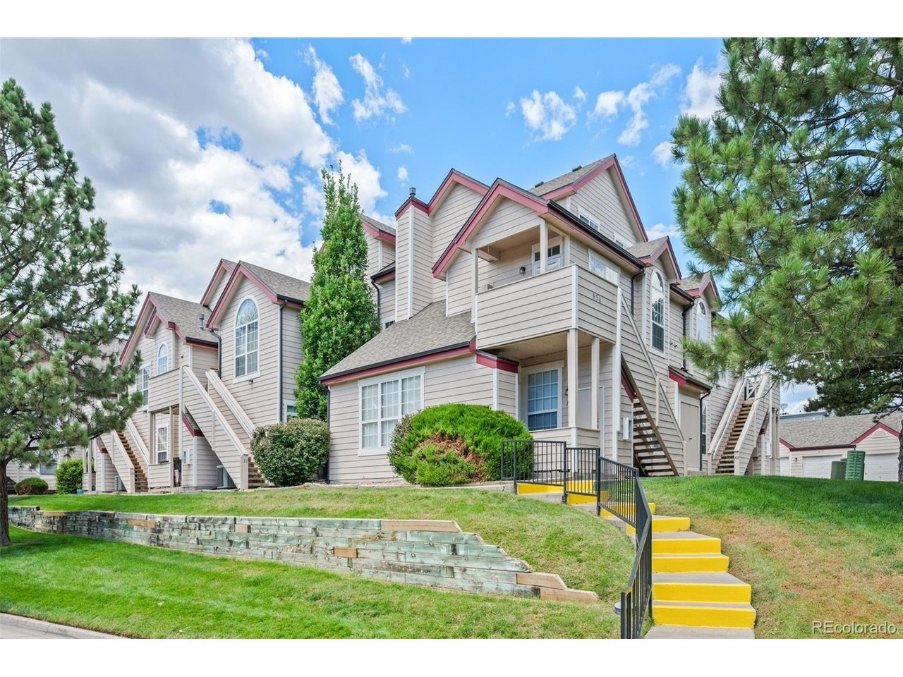 Upham Way, Littleton, CO 80128