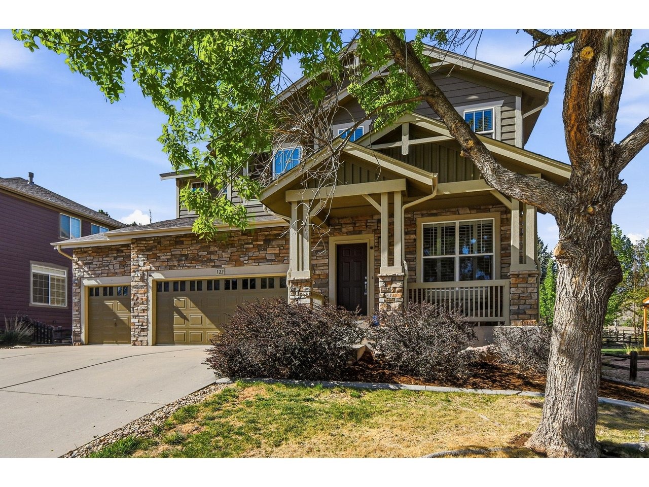 Falcon Ln, Lyons, CO 80540