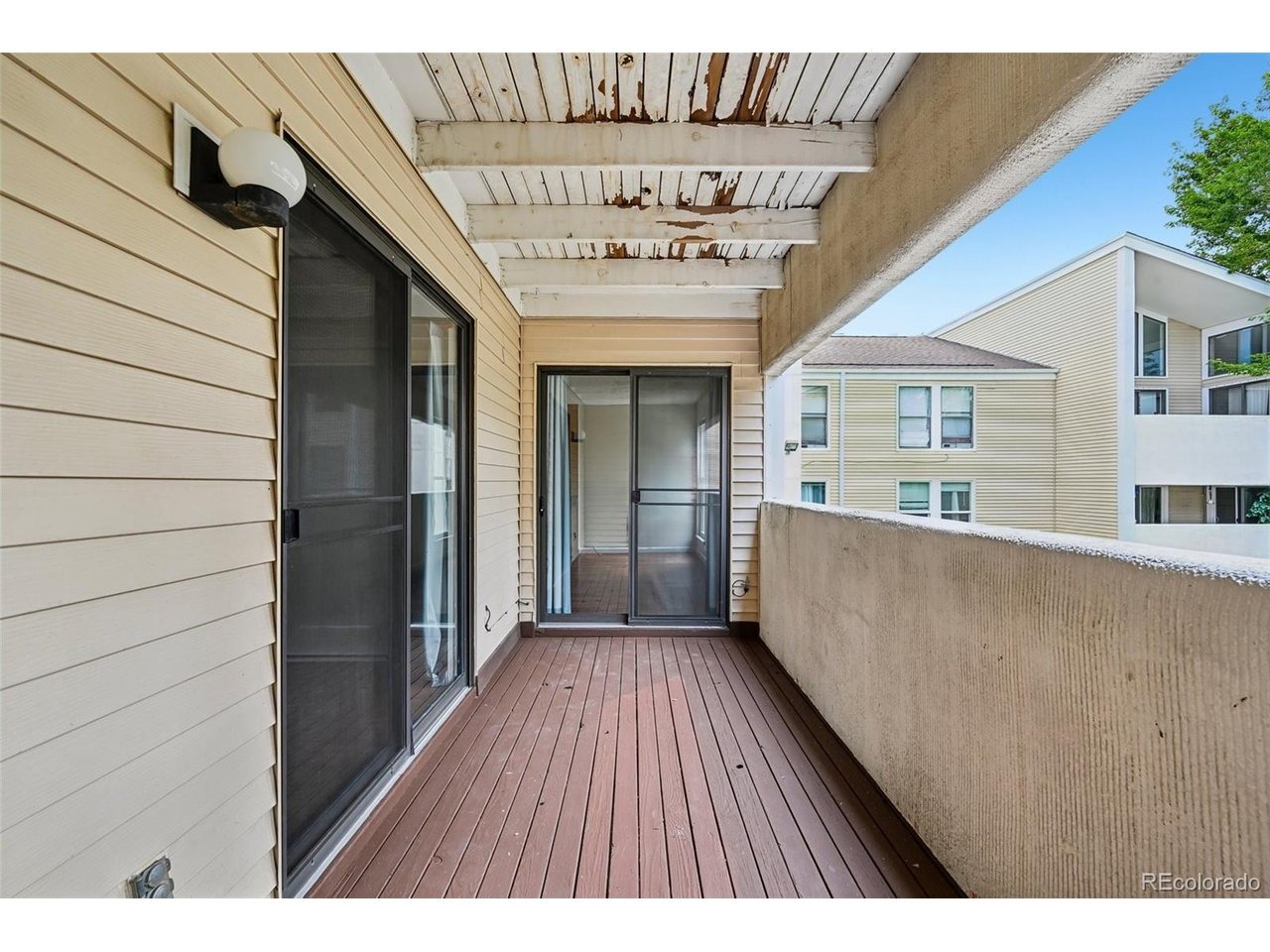 Hampden Cir, Aurora, CO 80014