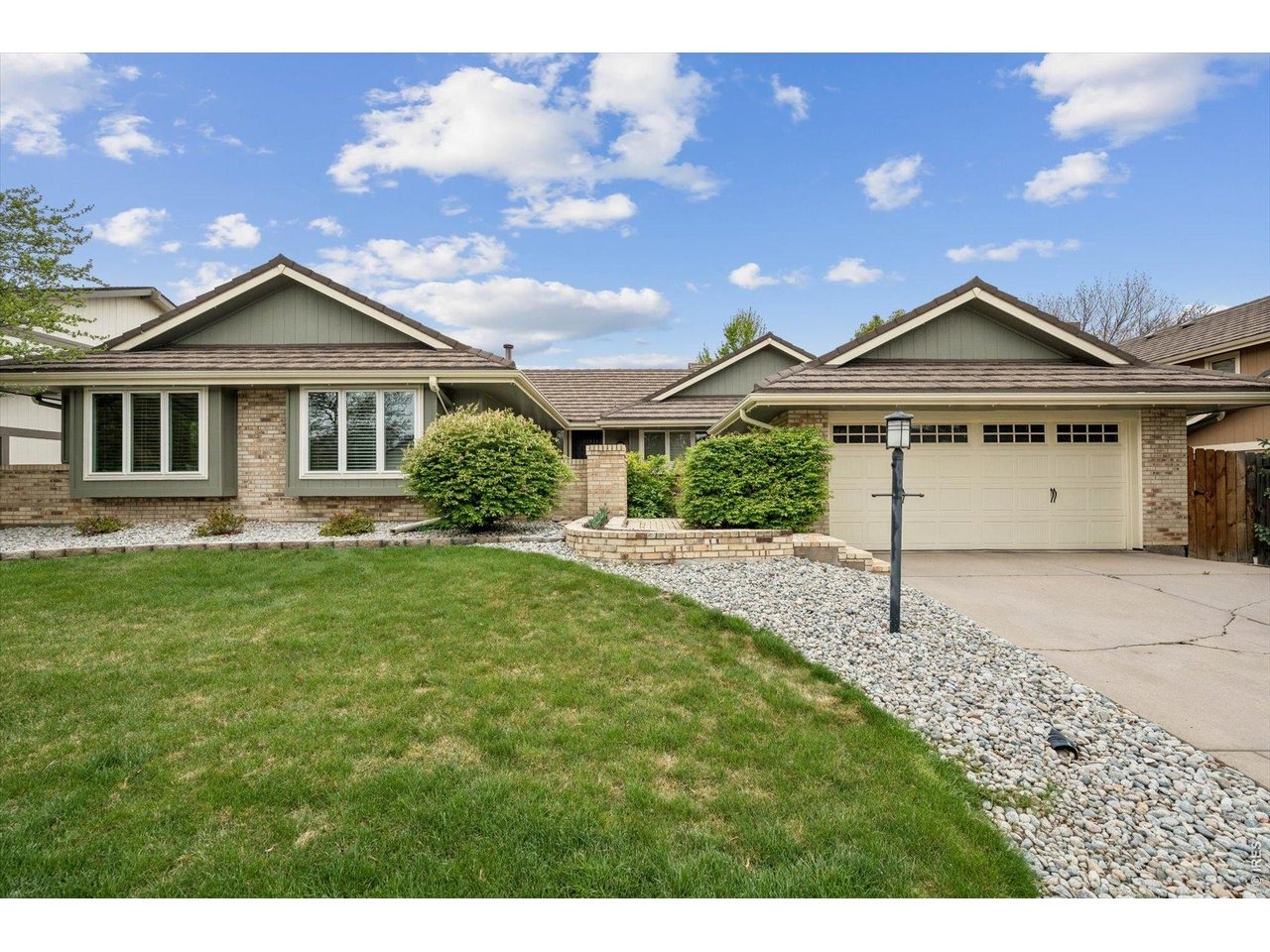 Forest St, Centennial, CO 80122