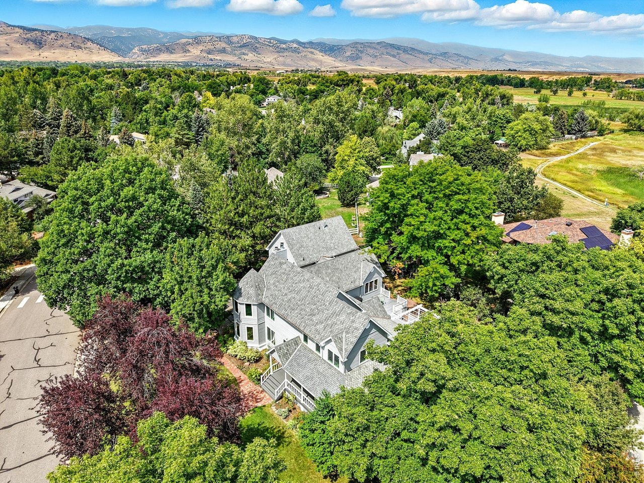 Apple Way, Boulder, CO 80301