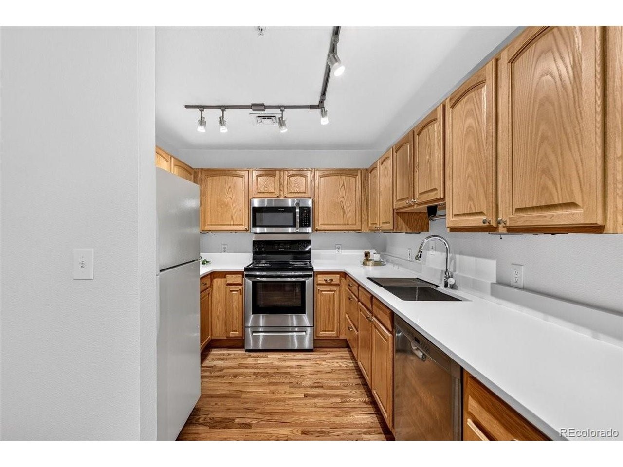 Washington St, Denver, CO 80203