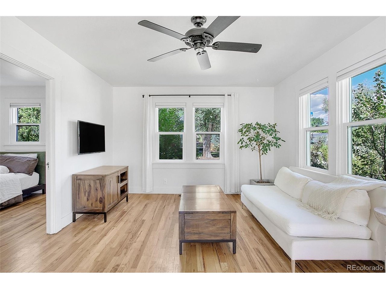 10th Ave, Lakewood, CO 80214