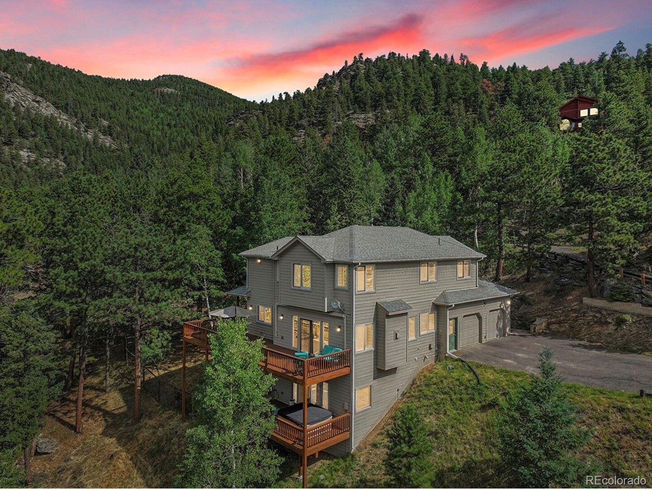 Spruce Ct, Evergreen, CO 80439