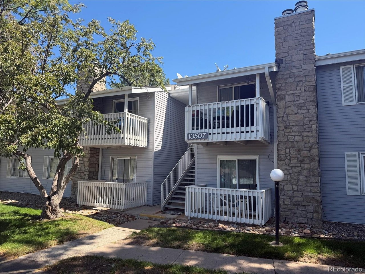 Asbury Dr, Aurora, CO 80014