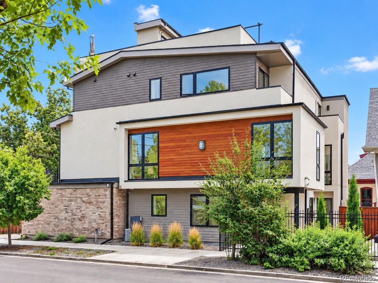 Eliot St, Denver, CO 80211
