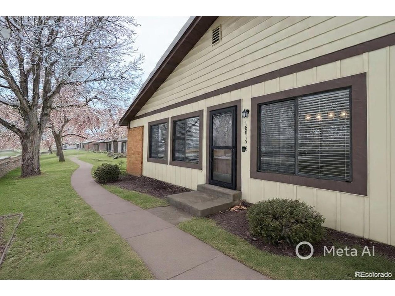Ithaca Pl, Aurora, CO 80013