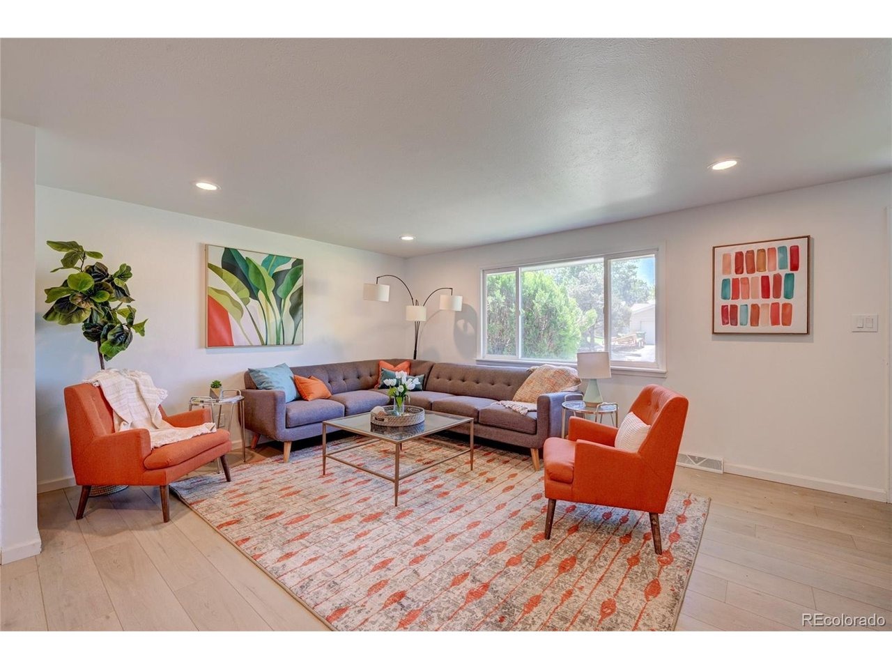 Quay St, Lakewood, CO 80232