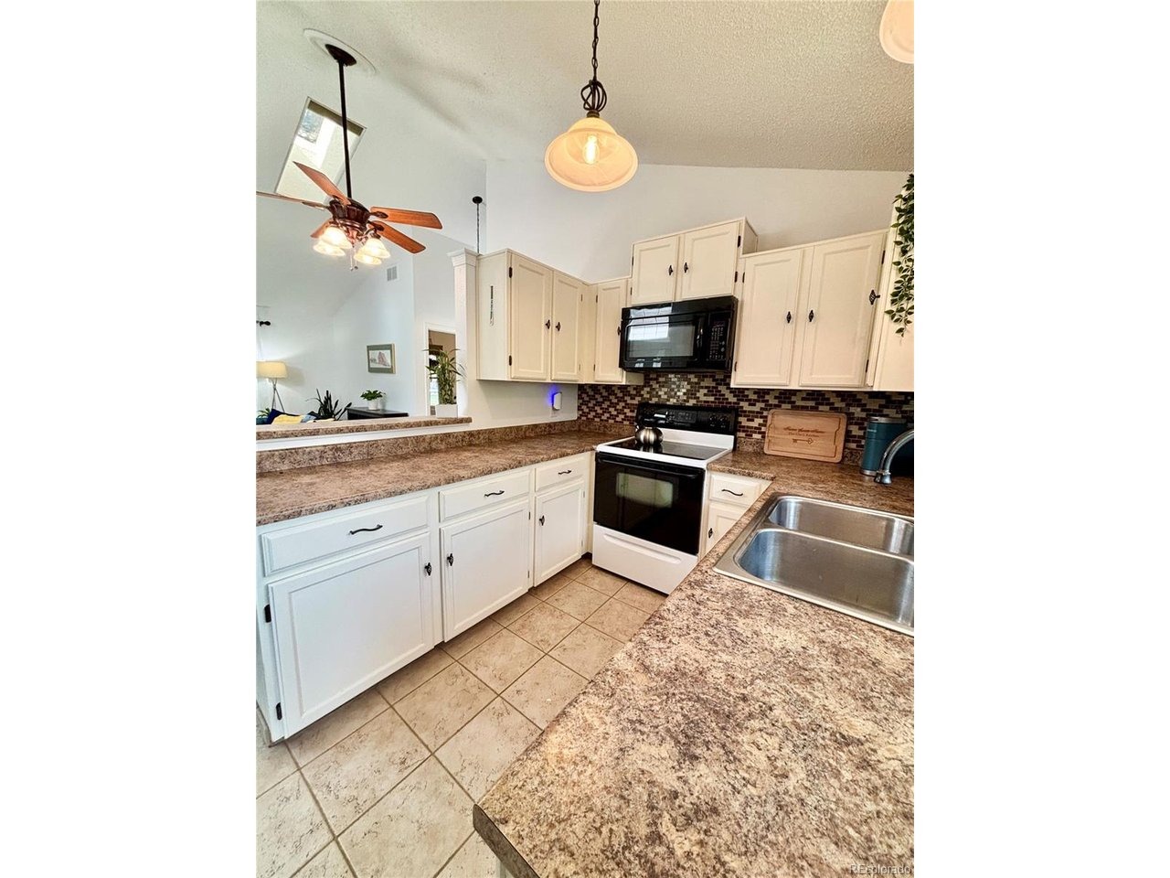 Chatfield Ave, Littleton, CO 80128