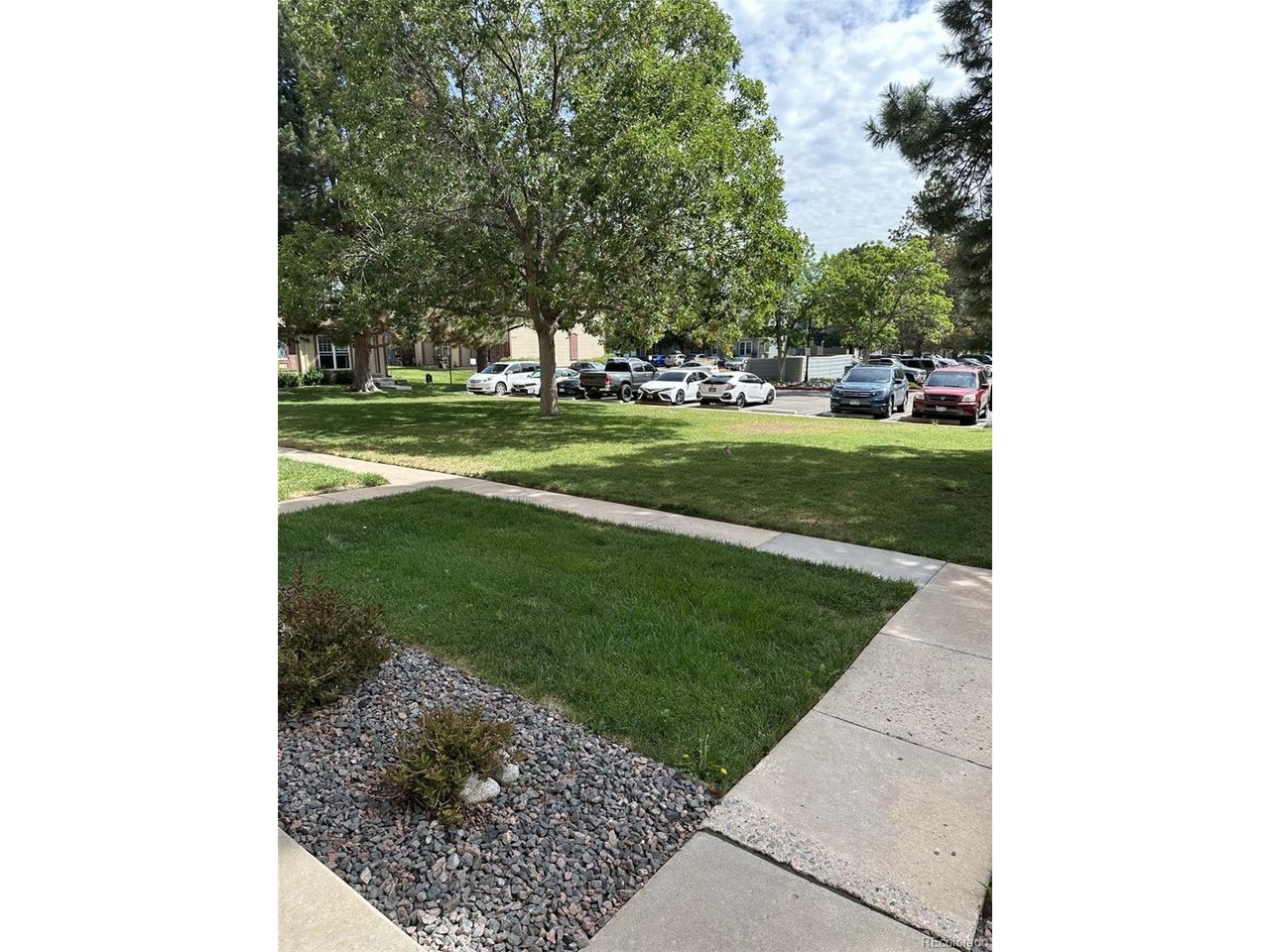 Hawaii Cir, Aurora, CO 80012