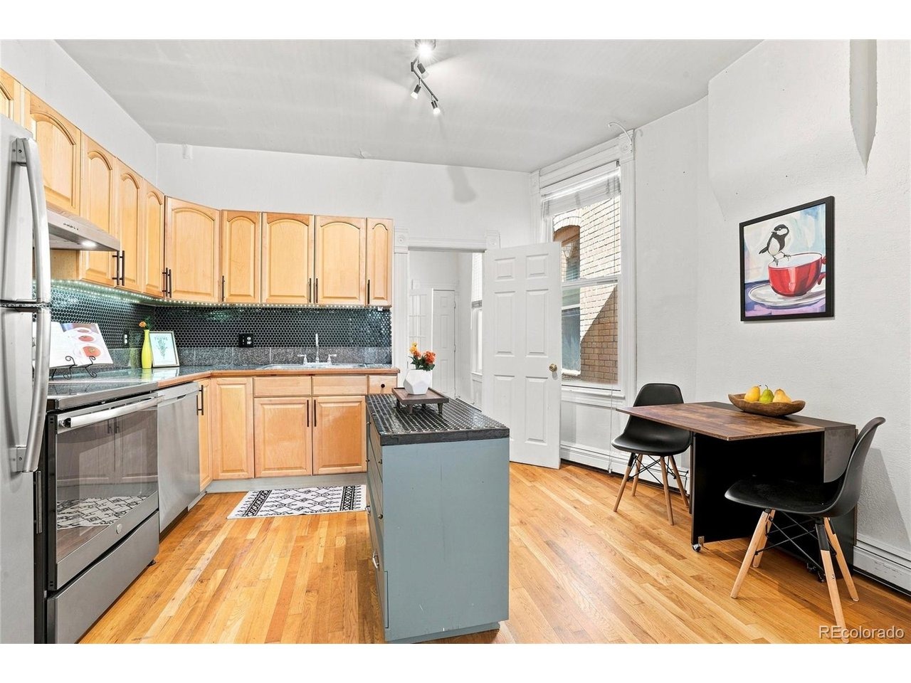 Washington St, Denver, CO 80203