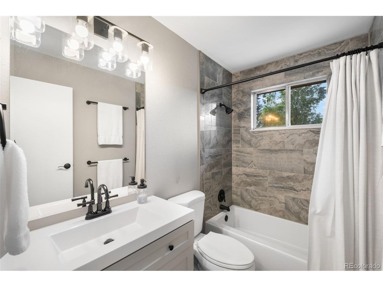 Nome St, Aurora, CO 80012