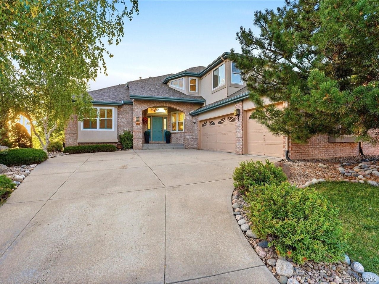 Nelson Ct, Denver, CO 80227