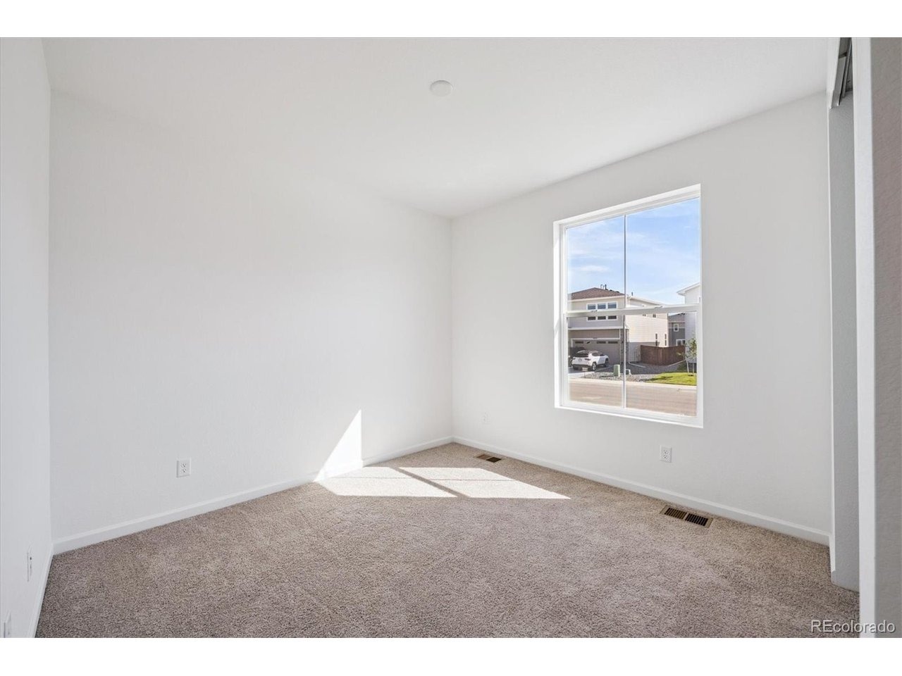 Sugar Beet St, Johnstown, CO 80534