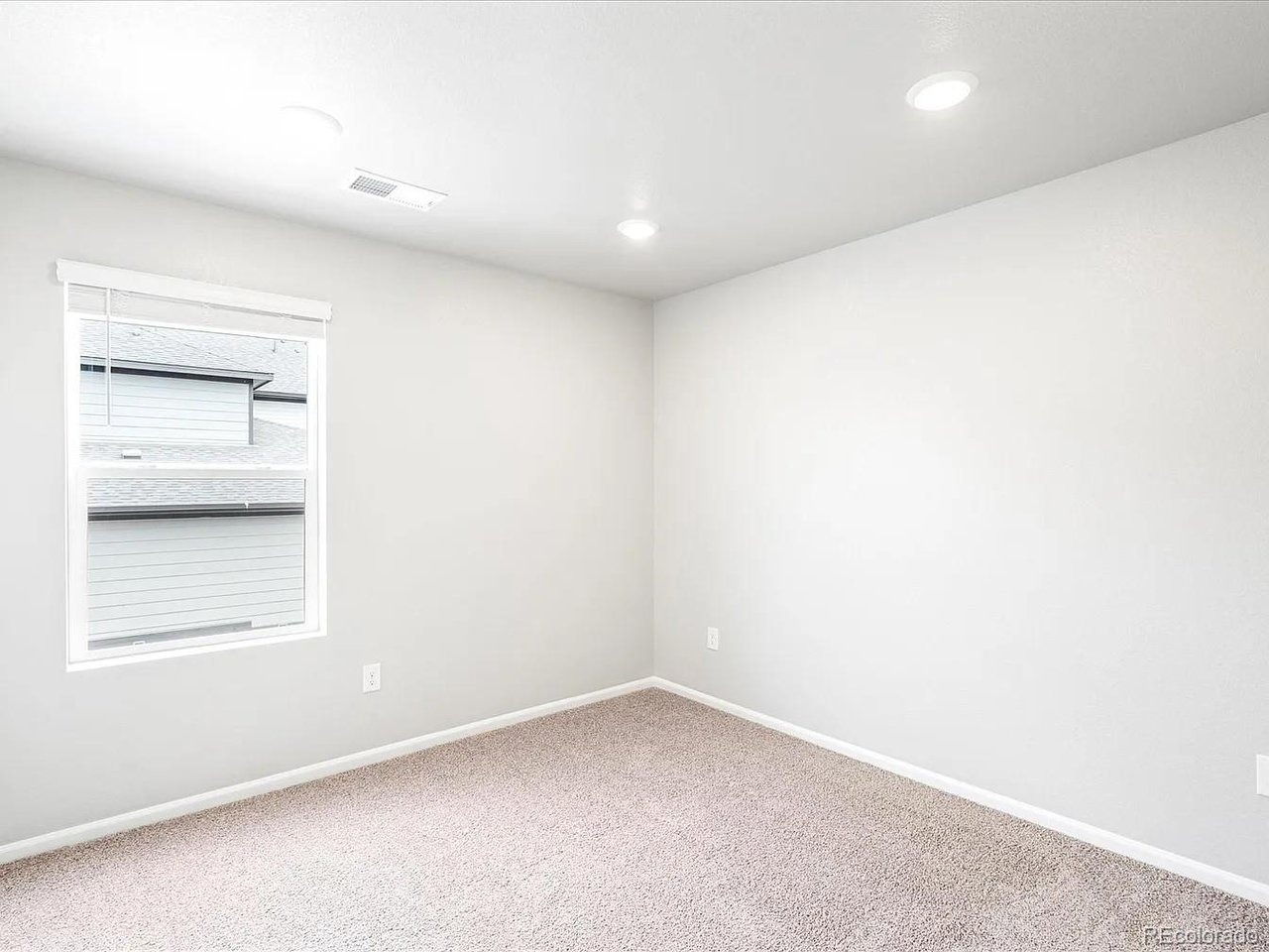 Netherland Ct, Aurora, CO 80019 #1