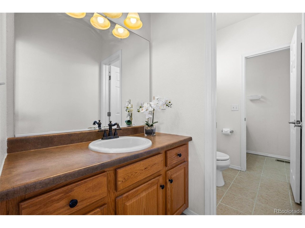 Canyon Rim Trl, Englewood, CO 80112