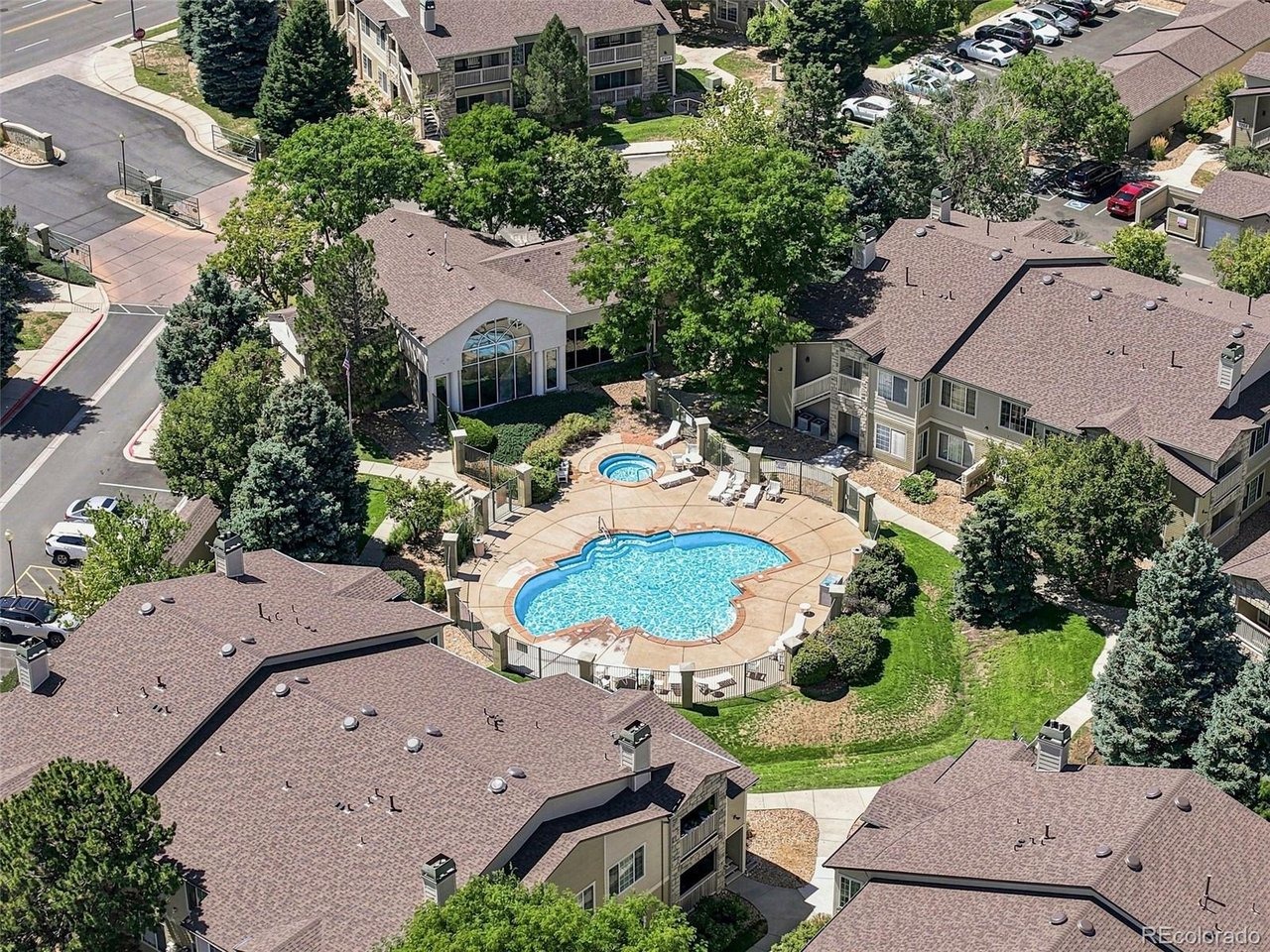 Carolina Dr, Aurora, CO 80247