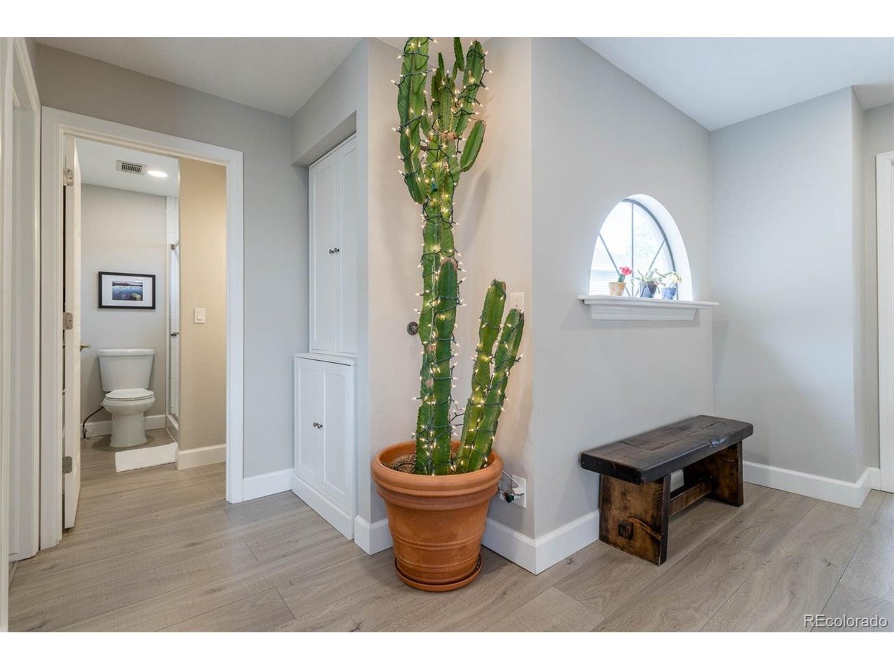 Pacific Cir, Aurora, CO 80014