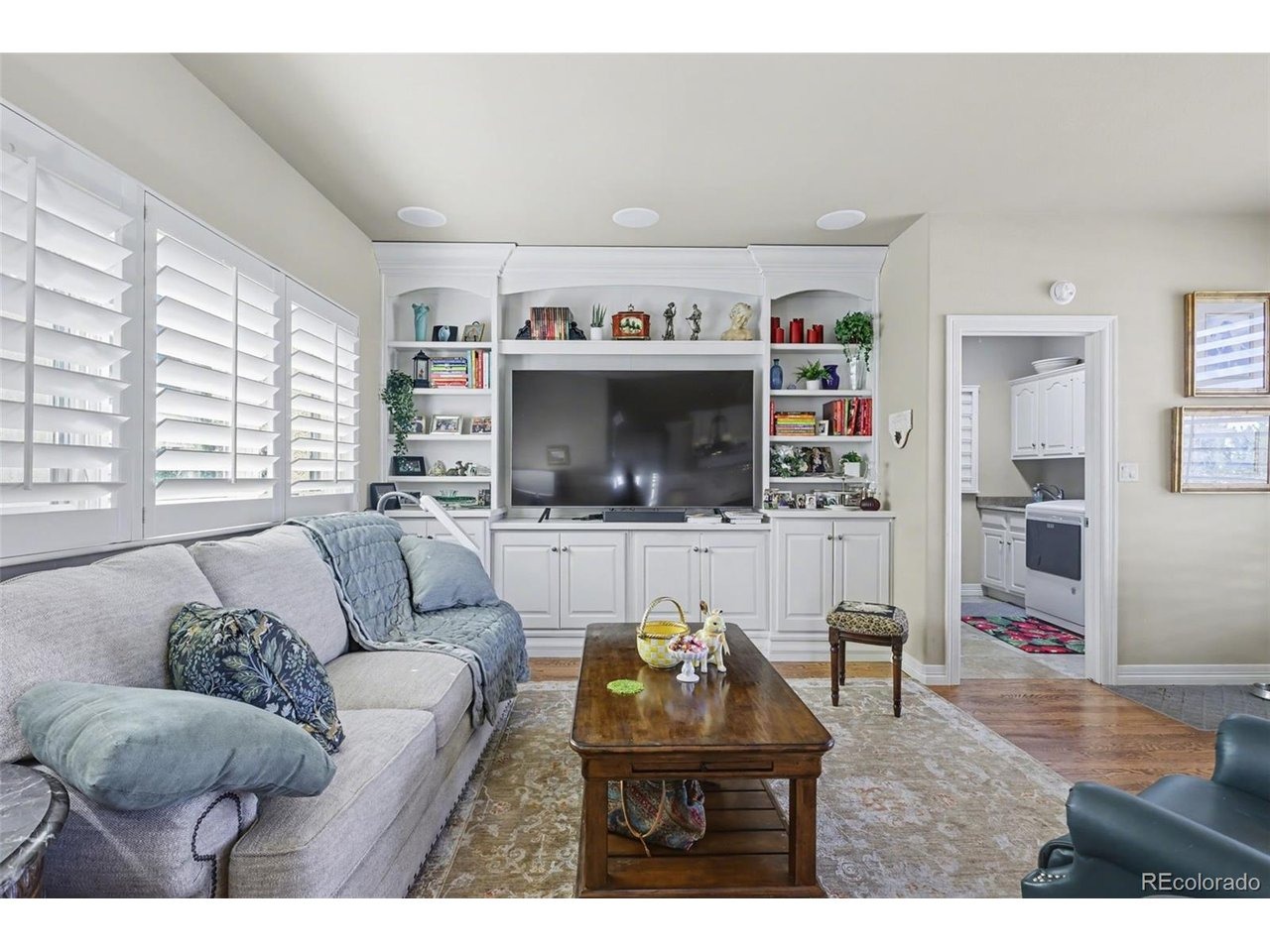 Hermitage Dr, Colorado Springs, CO 80906