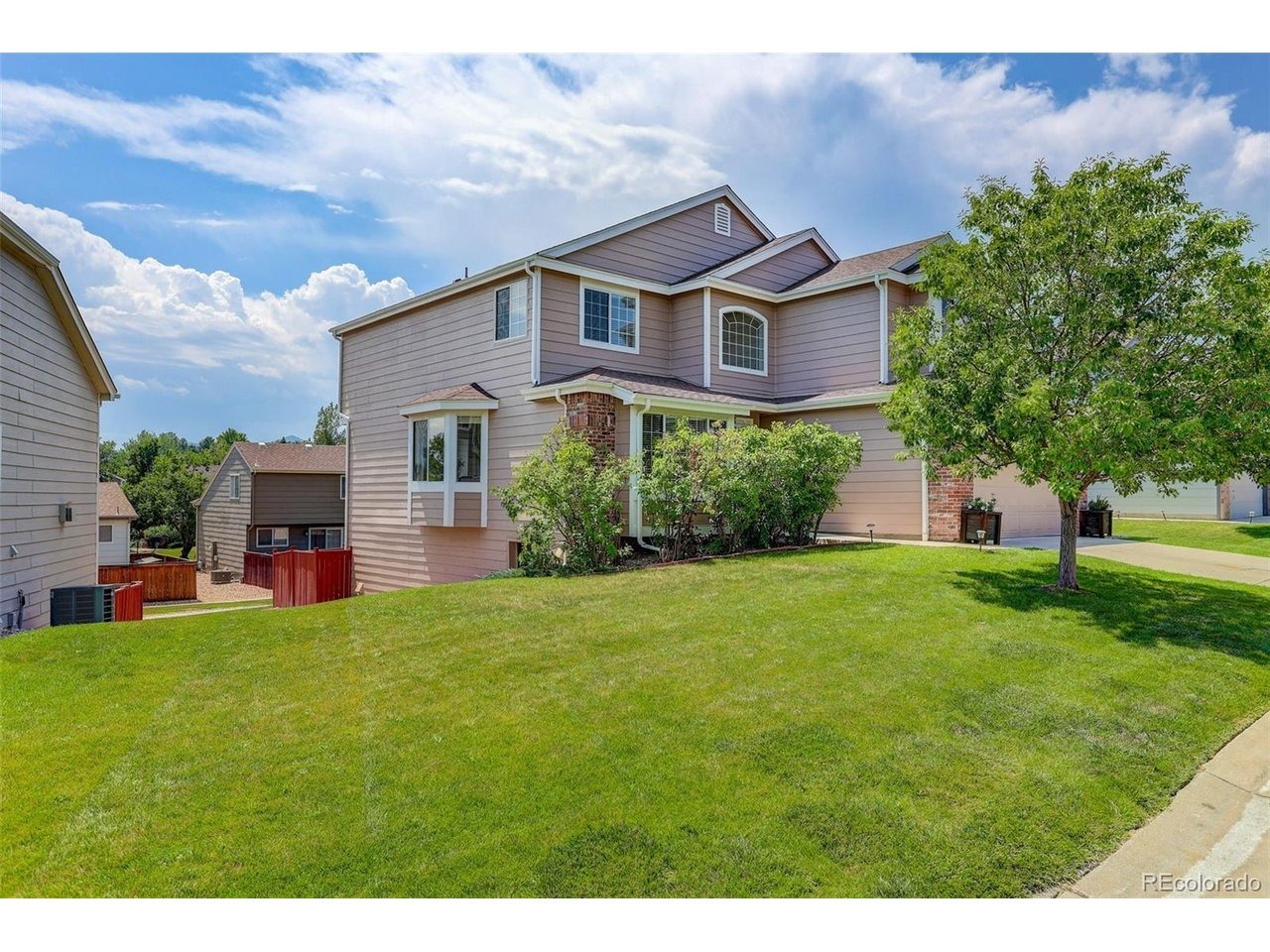 Hinsdale Pl, Littleton, CO 80128