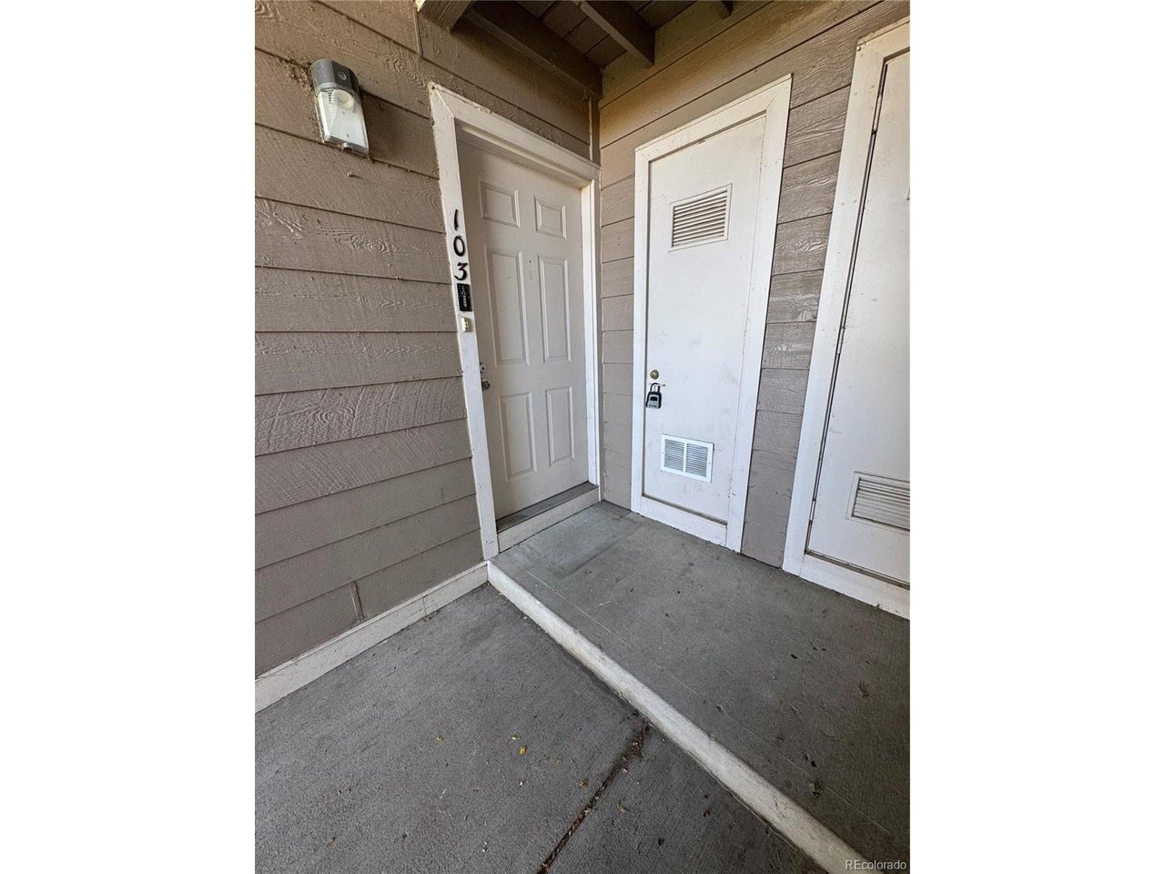 Andes Way, Aurora, CO 80015