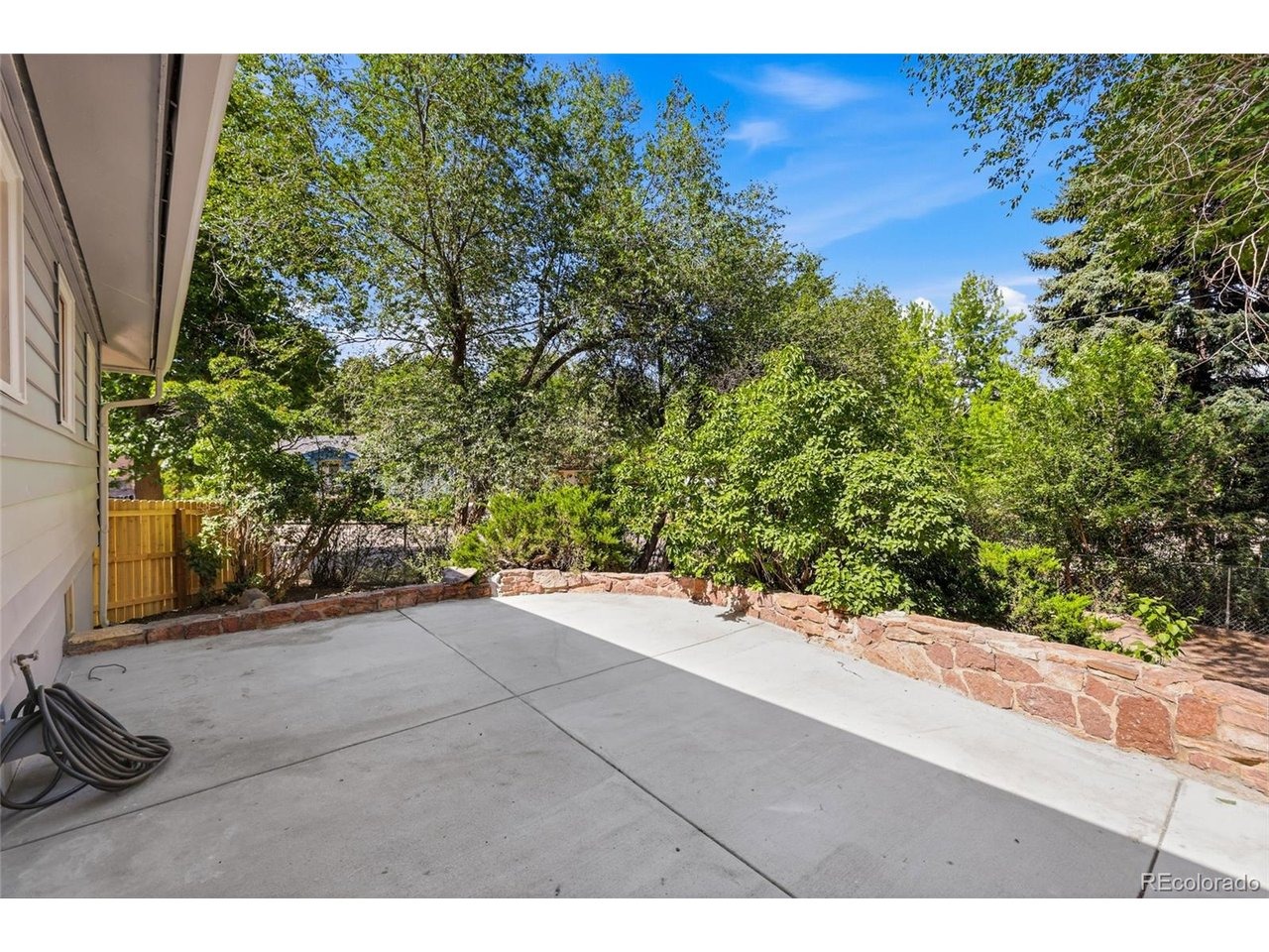 Skyline Ave, Colorado Springs, CO 80905