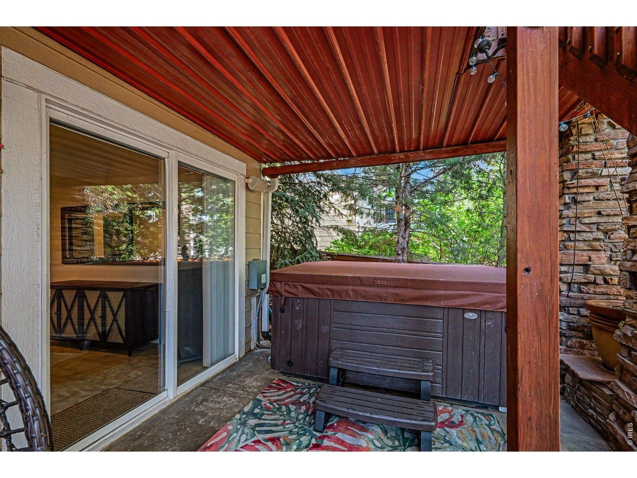 Dover Way, Littleton, CO 80127