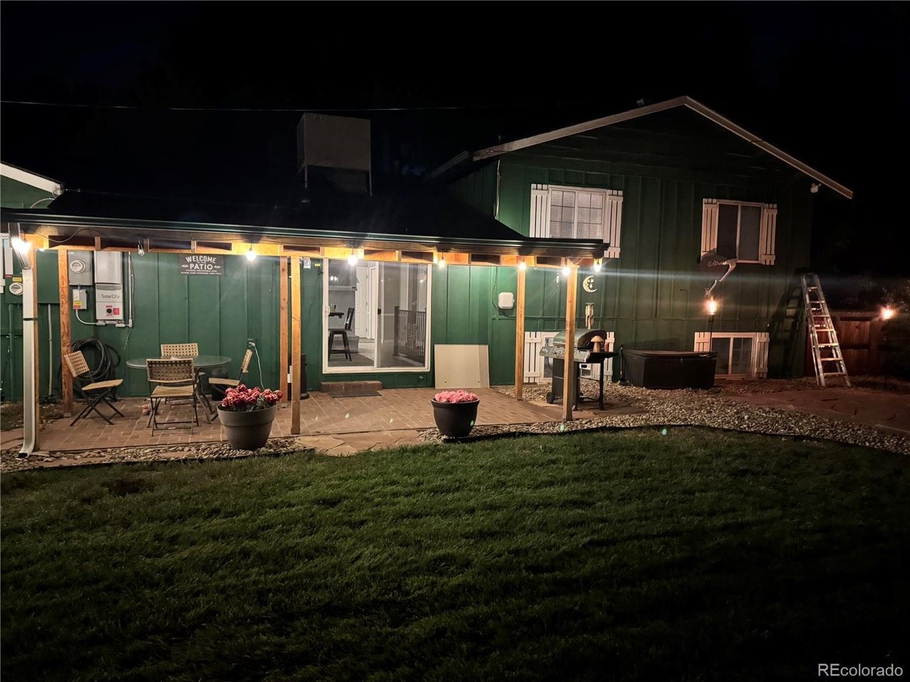 Floyd Ave, Lakewood, CO 80227