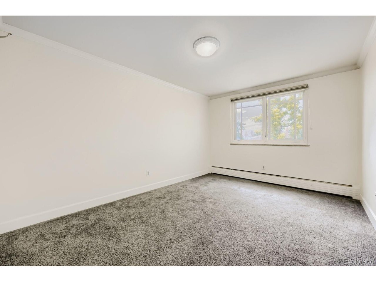 Pearl St, Denver, CO 80209